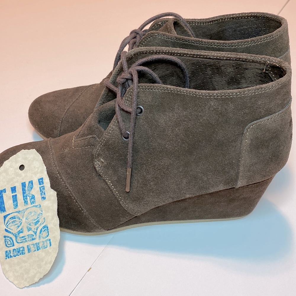 TOMS Suede Wedge Ankle Booties Boots Womens Size 12, EU43